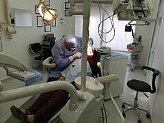 Dr SEFFARI Noureddine+Dentist Dr SEFFARI Noureddine+Dentist