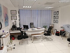 Dr Omri+Aesthetic doctor Dr Omri+Aesthetic doctor