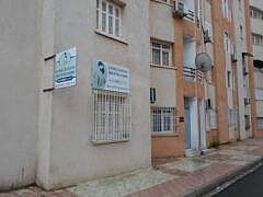 Dr Ouahiba OUHIB-Gynecologist Dr Ouahiba OUHIB-Gynecologist