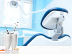 Dr-saadi-abderraoufDentistadoctororg-1