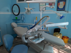 الدكتور منصوري ابراهيم+Dentist
