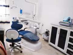 Dr Benhalima+Dentist