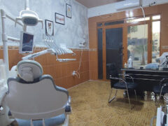 Dr Bouzid Salah Eddine+Dentist