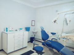 Dr Benayad+Dentist