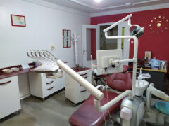Dr Khenien-Dentiste